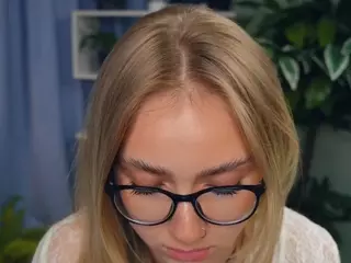 ZeldaClaxton's Live Sex Cam Show