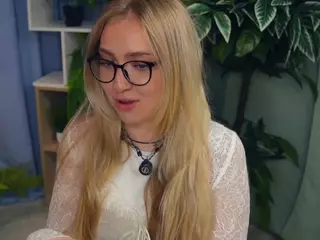 ZeldaClaxton's Live Sex Cam Show