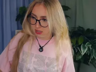 ZeldaClaxton's Live Sex Cam Show