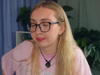 ZeldaClaxton's Live Sex Cam Show