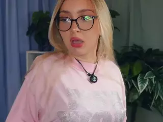 ZeldaClaxton's Live Sex Cam Show