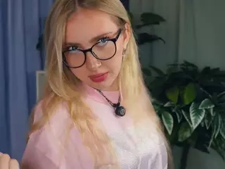 ZeldaClaxton's Live Sex Cam Show