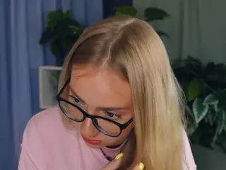 ZeldaClaxton's Live Sex Cam Show