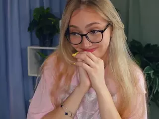 ZeldaClaxton's Live Sex Cam Show