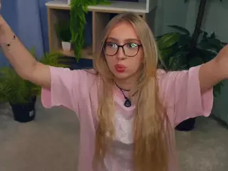 ZeldaClaxton's Live Sex Cam Show