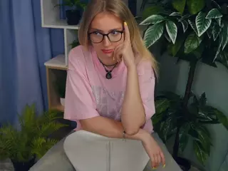 ZeldaClaxton's Live Sex Cam Show