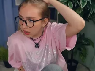 ZeldaClaxton's Live Sex Cam Show