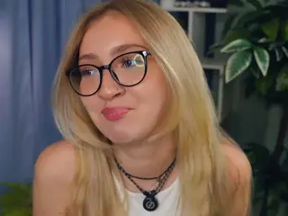ZeldaClaxton's Live Sex Cam Show
