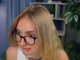 ZeldaClaxton's Live Sex Cam Show
