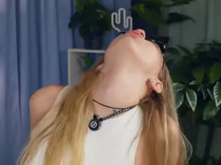 ZeldaClaxton's Live Sex Cam Show