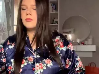 AccaCaudle's Live Sex Cam Show