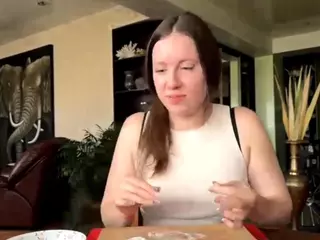 AccaDunnell's Live Sex Cam Show