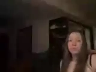 AccaDunnell's Live Sex Cam Show