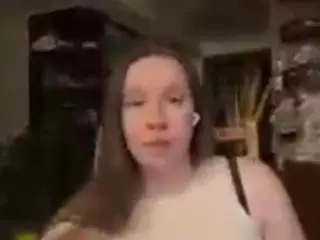 AccaDunnell's Live Sex Cam Show
