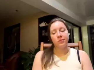 AccaDunnell's Live Sex Cam Show