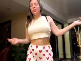 AccaDunnell's Live Sex Cam Show