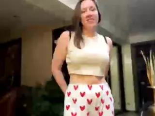 AccaDunnell's Live Sex Cam Show