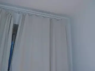 AdelesVibez's Live Sex Cam Show