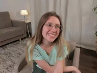 AlodiaDelmore's Live Sex Cam Show
