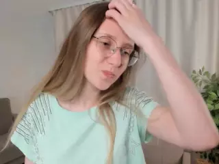 AlodiaDelmore's Live Sex Cam Show