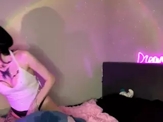 AudreyBalsam's Live Sex Cam Show