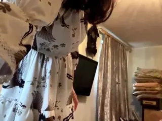 BeckyHassell's Live Sex Cam Show