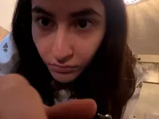 BeckyHassell's Live Sex Cam Show