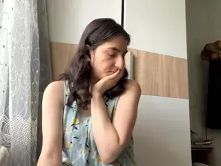 BeckyHassell's Live Sex Cam Show