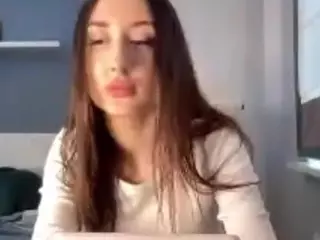 BereniceEstabrooks's Live Sex Cam Show