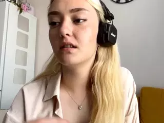 EthalFrogge's Live Sex Cam Show