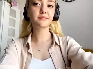 EthalFrogge's Live Sex Cam Show