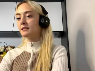 EthalFrogge's Live Sex Cam Show