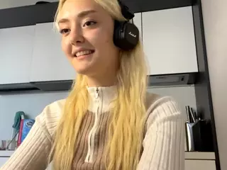 EthalFrogge's Live Sex Cam Show