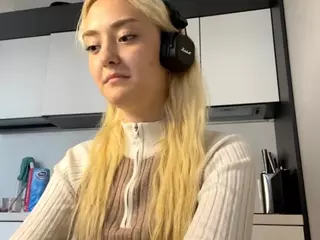 EthalFrogge's Live Sex Cam Show