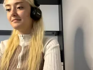 EthalFrogge's Live Sex Cam Show