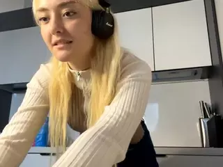EthalFrogge's Live Sex Cam Show