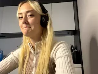 EthalFrogge's Live Sex Cam Show