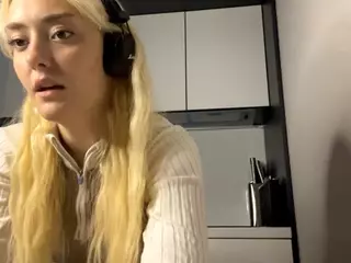EthalFrogge's Live Sex Cam Show