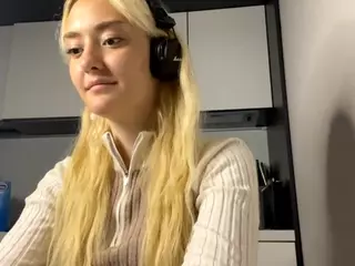 EthalFrogge's Live Sex Cam Show