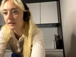 EthalFrogge's Live Sex Cam Show