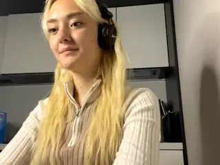 EthalFrogge's Live Sex Cam Show