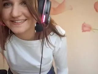 FancyHartell's Live Sex Cam Show