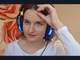 FancyHartell's Live Sex Cam Show