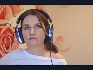 FancyHartell's Live Sex Cam Show