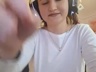 FancyHartell's Live Sex Cam Show