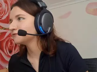 FancyHartell's Live Sex Cam Show