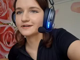 FancyHartell's Live Sex Cam Show
