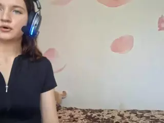 FancyHartell's Live Sex Cam Show