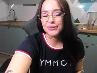 fuckdoll18's Live Sex Cam Show