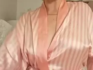 Nami Le's Live Sex Cam Show